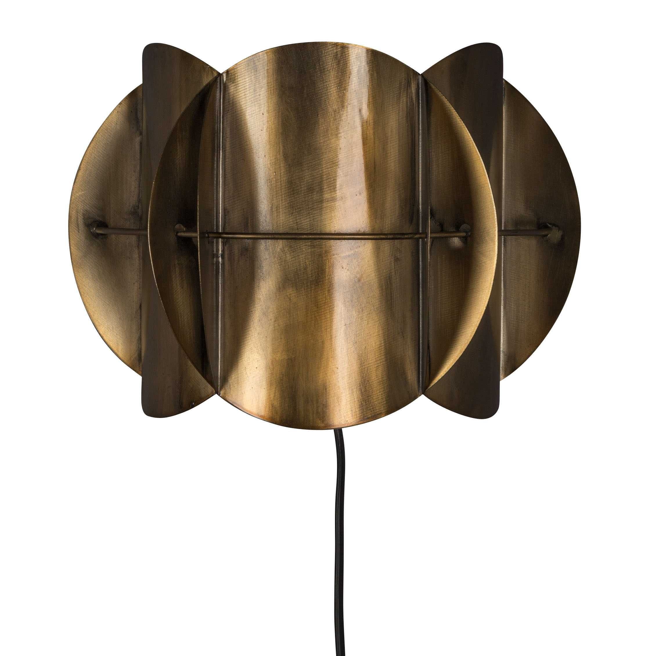 zwaartekracht Met bloed bevlekt wees onder de indruk Dutchbone Corridor wandlamp antique brass | Flinders