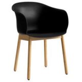 Elefy JH30 stoel met eiken onderstel zwart
