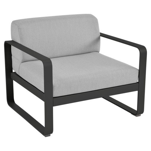 Bellevie fauteuil Liquorice met grijze kussens Liquorice