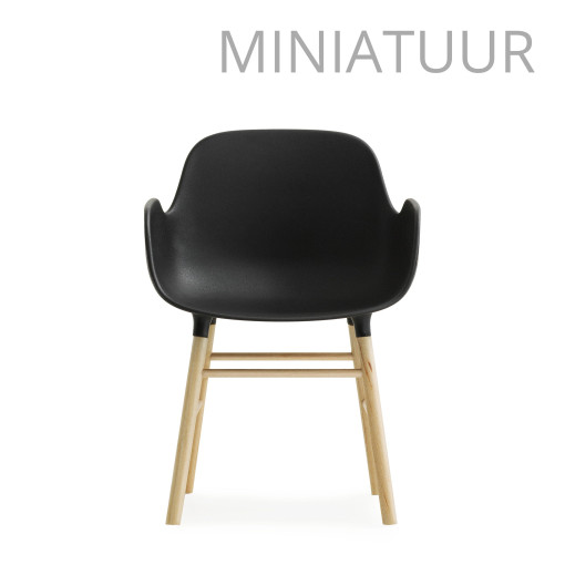 Form Armchair miniatuur zwart