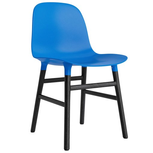 Form Chair stoel met zwart onderstel felblauw