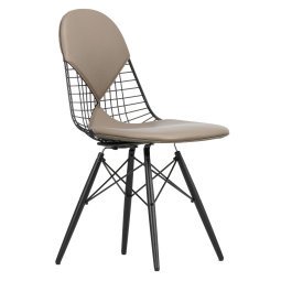 Eames Wire Chair DKW-2 stoel esdoorn zwart onderstel zandkleurig leer