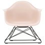 Eames LAR loungestoel zwart onderstel, Pale Rose