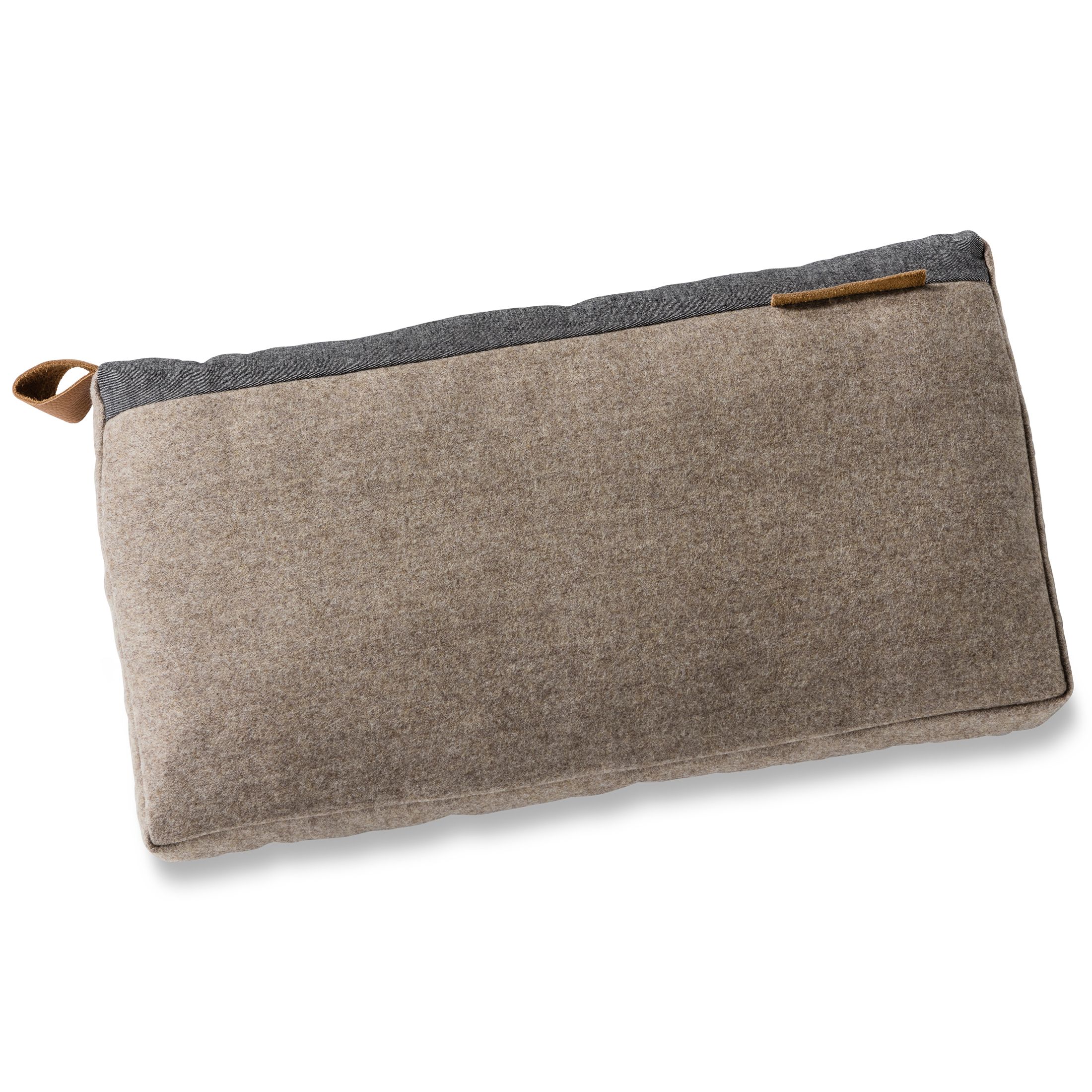 Eyye Postman Kussen 62X32 Beach Grey eyye kopen in de aanbieding