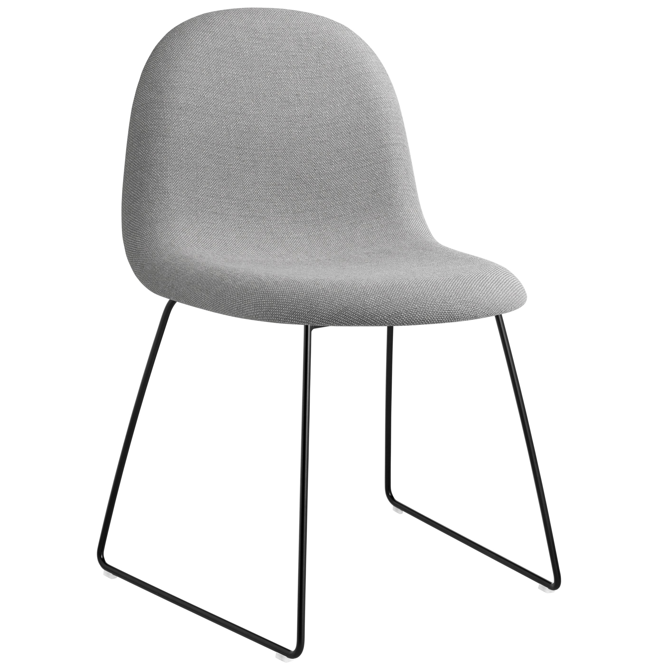 Gubi 3D Sled Stoel Gestoffeerd Met Zwart Onderstel Hallingdal 123 gubi kopen in de aanbieding