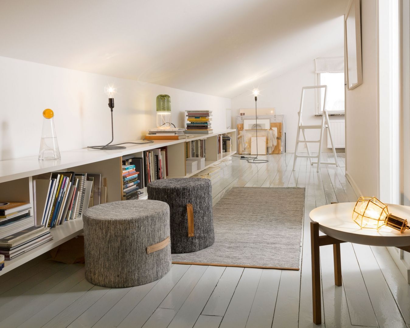 Woonkamer Woonkamer inspiratiefoto met Design House Stockholm Karaffen