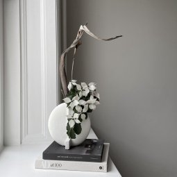 Guggenheim Petit vaas bone white