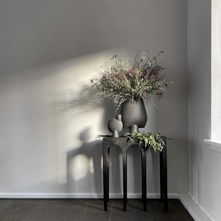 Gallery image for position 10