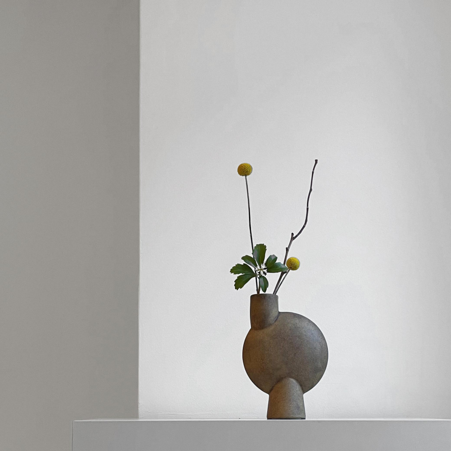 Gallery image for position 6