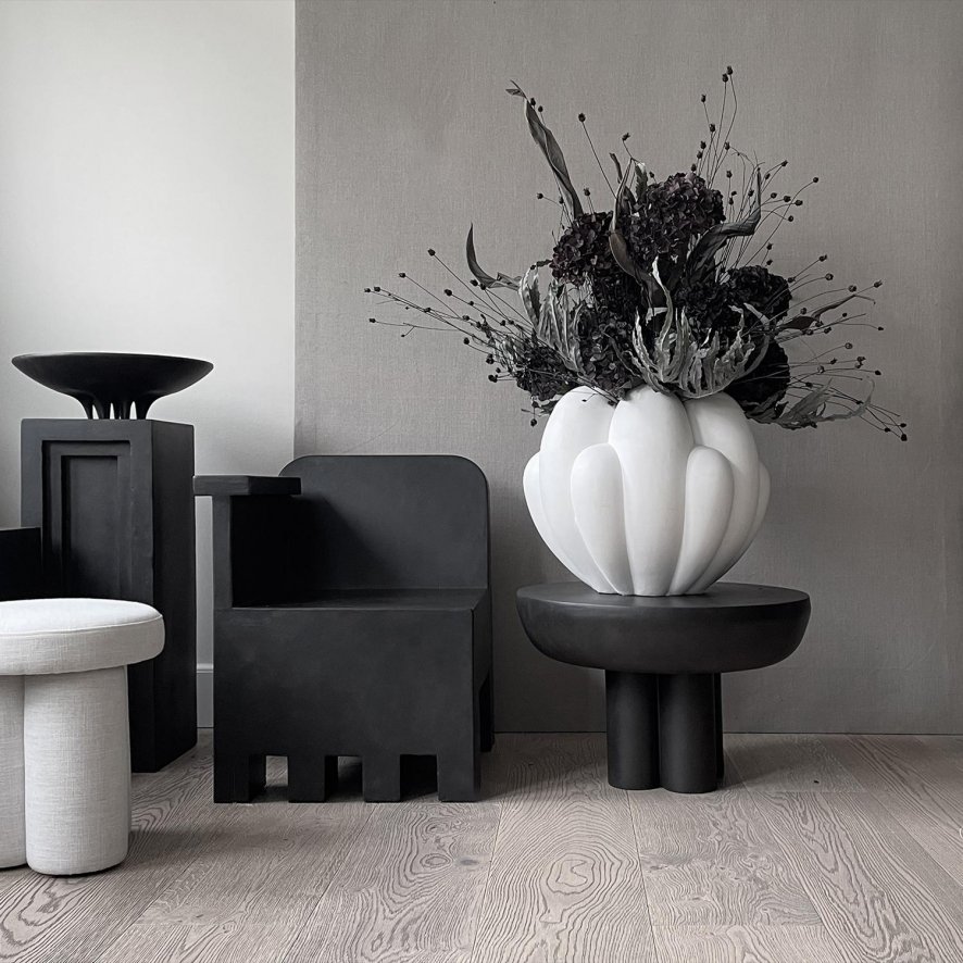 Gallery image for position 2