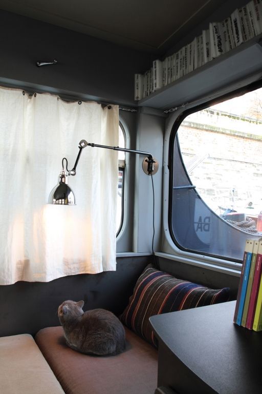 Gallery image for position 7