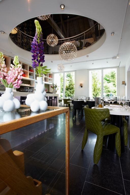 Gallery image for position 15