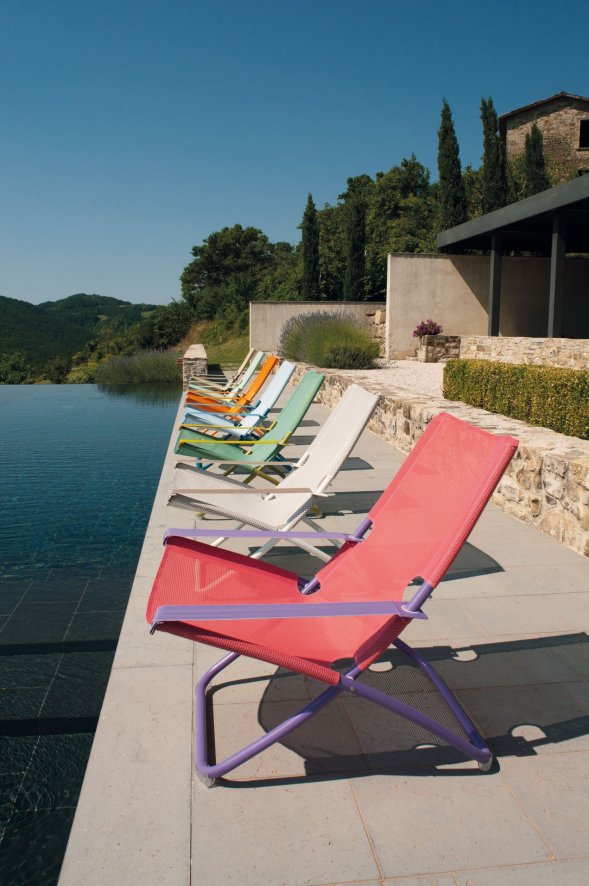 Gallery image for position 4