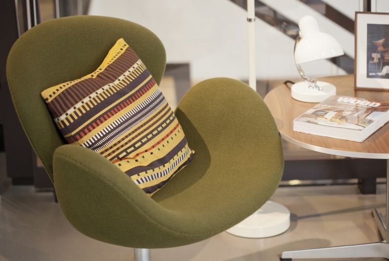 Gallery image for position 18