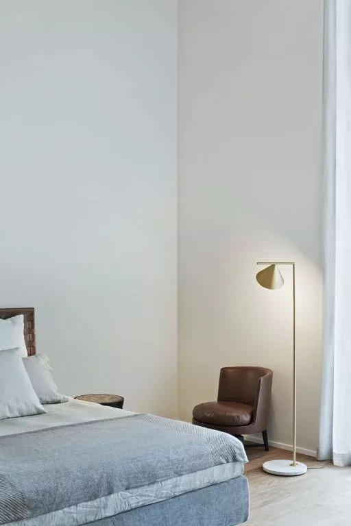 Gallery image for position 10