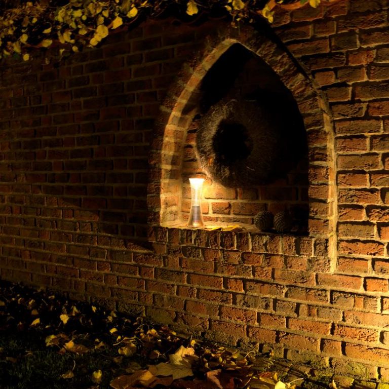 Gallery image for position 18