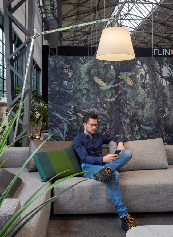 Gallery image for position 2