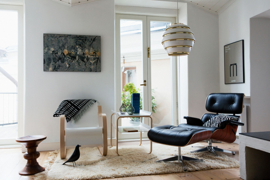 Gallery image for position 6