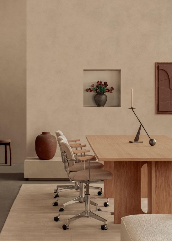 Gallery image for position 3