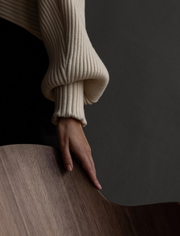 Gallery image for position 1