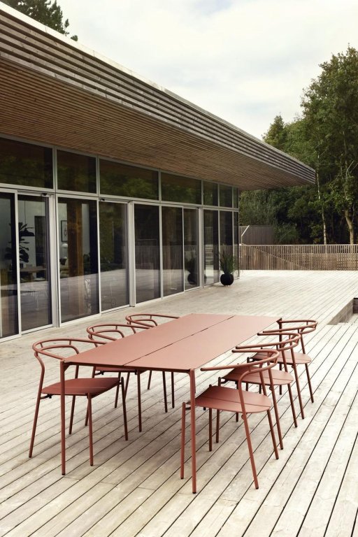 Gallery image for position 10