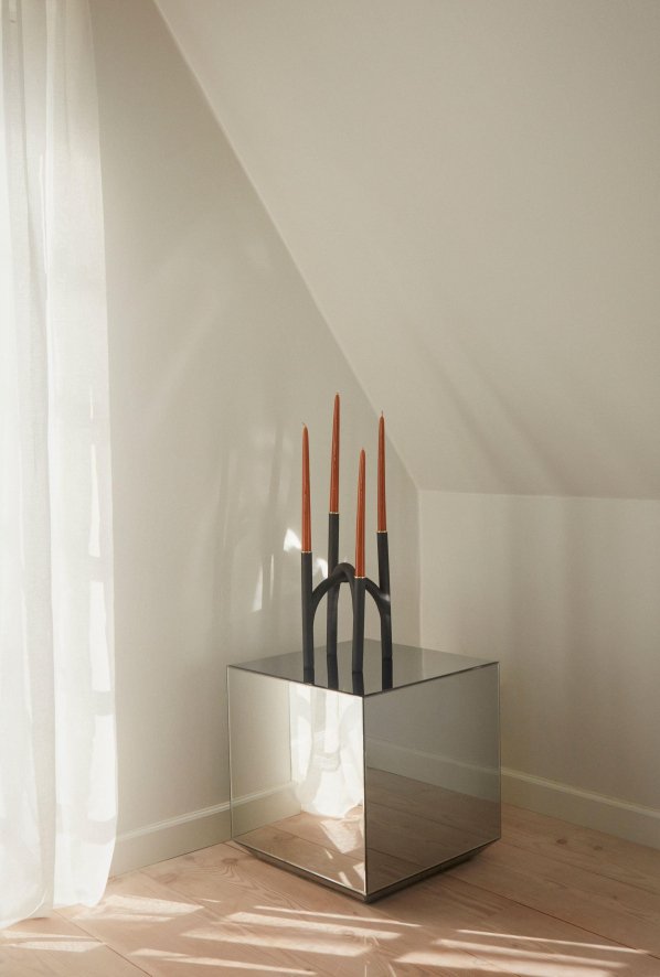 Gallery image for position 2