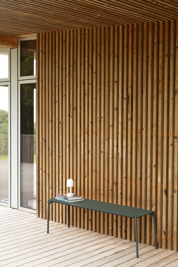 Gallery image for position 4