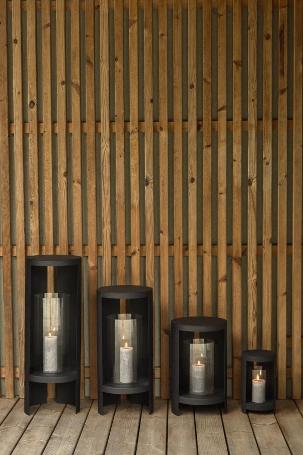 Gallery image for position 1