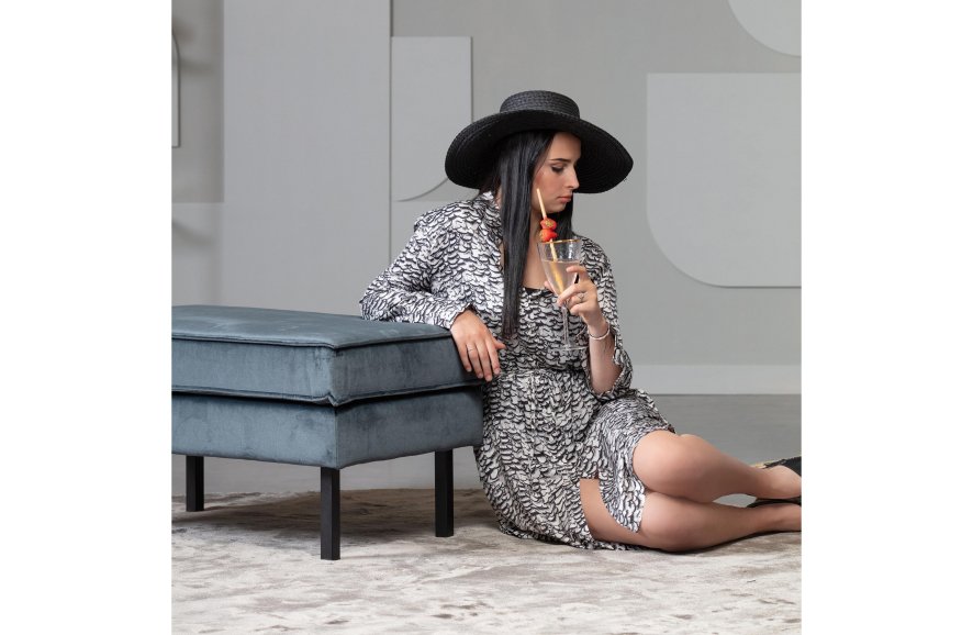 Gallery image for position 18