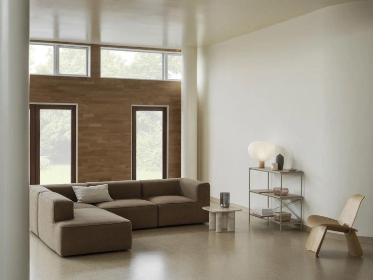 Gallery image for position 3