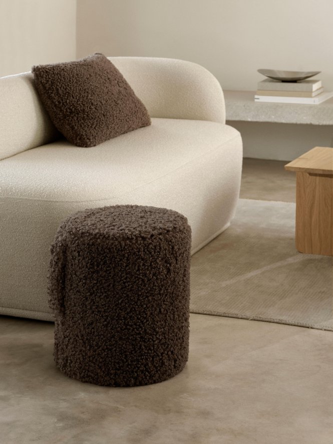 Gallery image for position 1