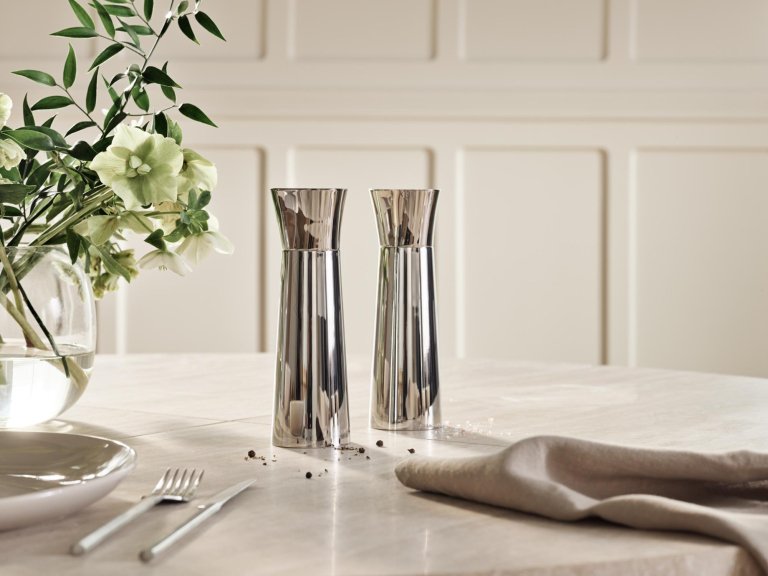 Gallery image for position 5