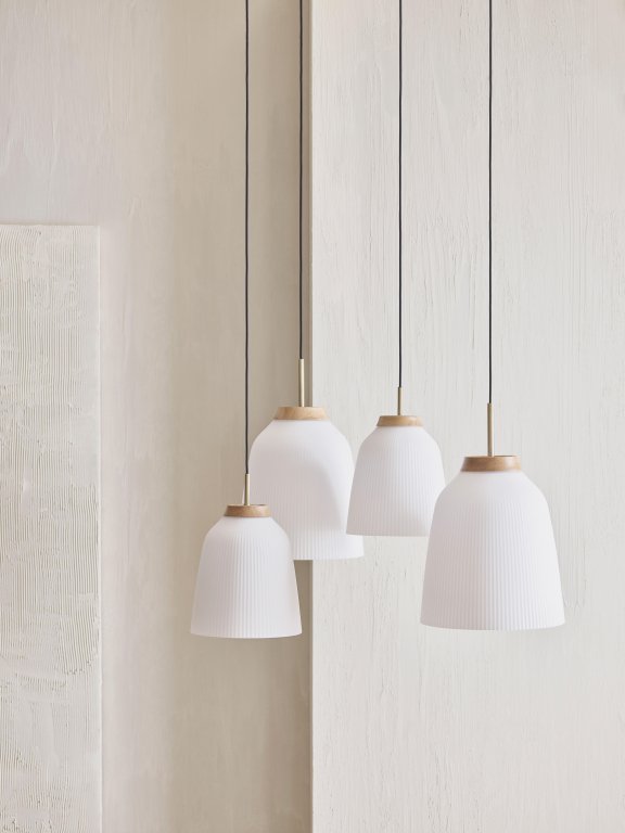 Gallery image for position 1