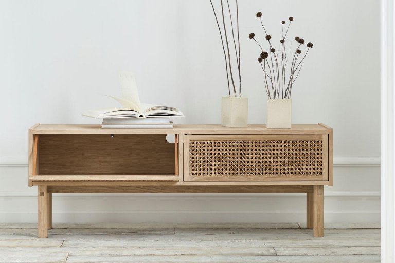 Gallery image for position 1