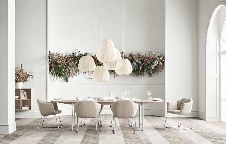 Gallery image for position 4