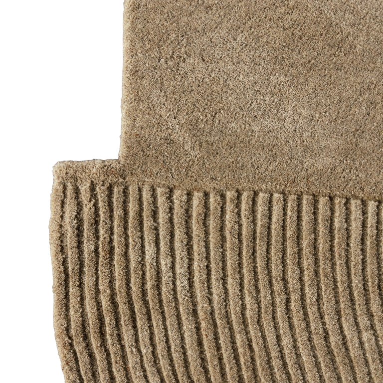 Gallery image for position 5