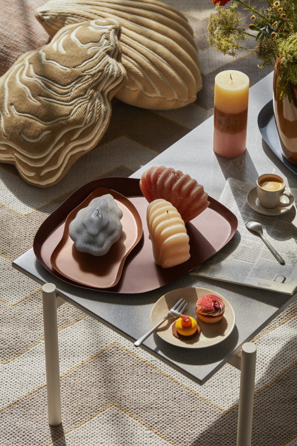 Gallery image for position 1