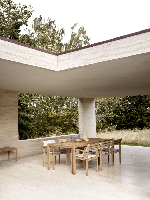 Gallery image for position 2