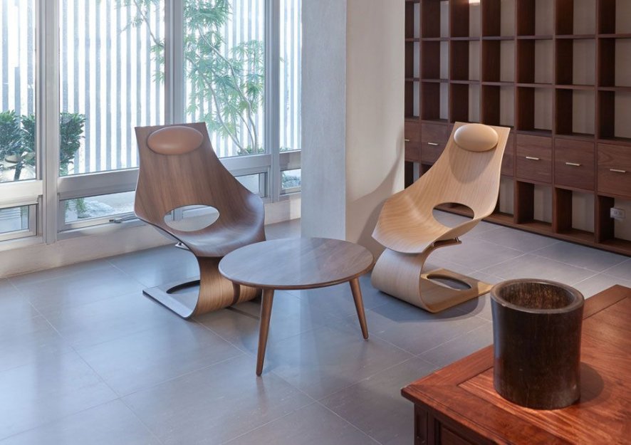 Gallery image for position 5