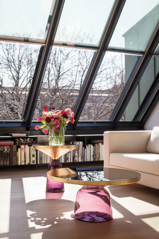 Gallery image for position 10