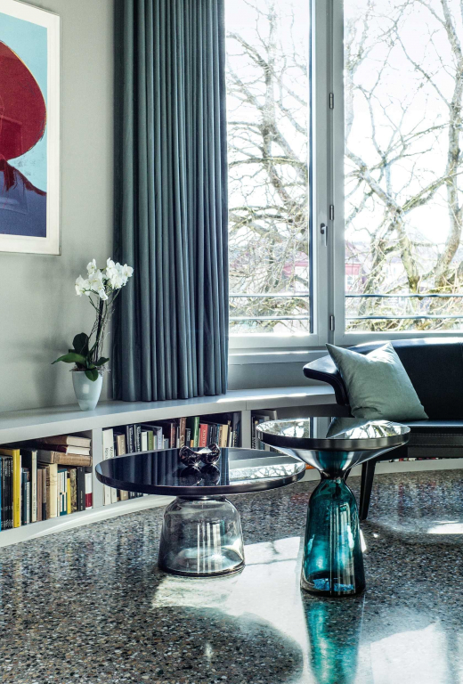 Gallery image for position 3