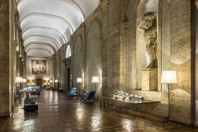 Gallery image for position 27