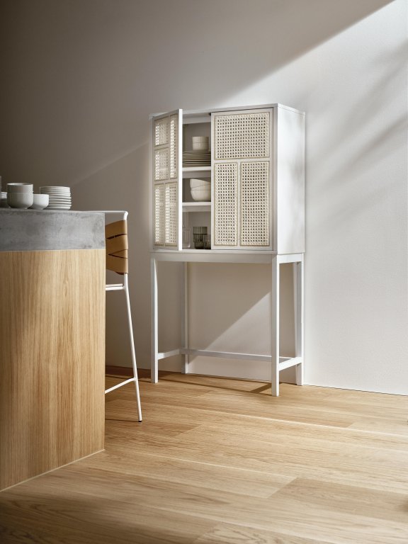 Gallery image for position 2