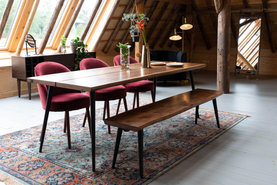 Gallery image for position 2