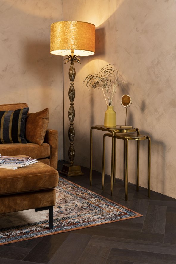 Gallery image for position 10