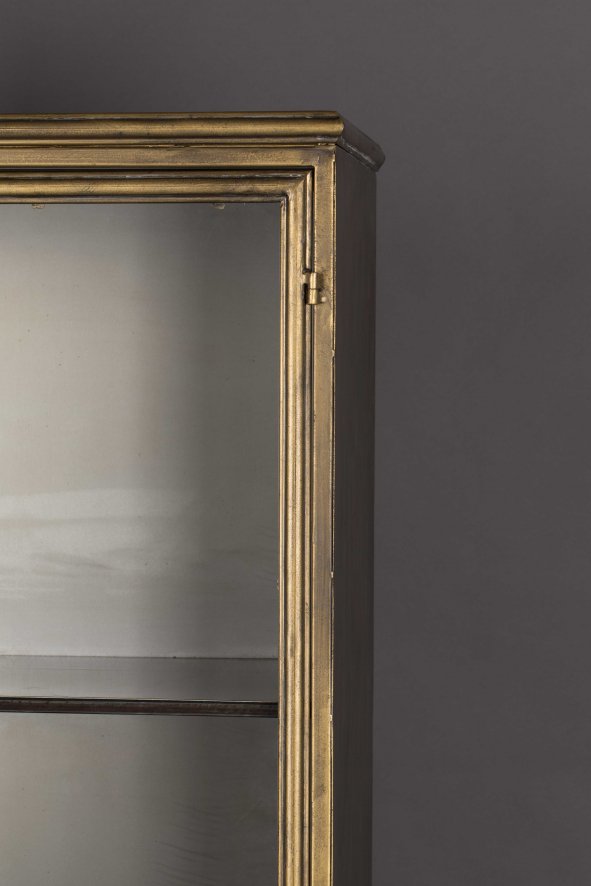 Gallery image for position 4