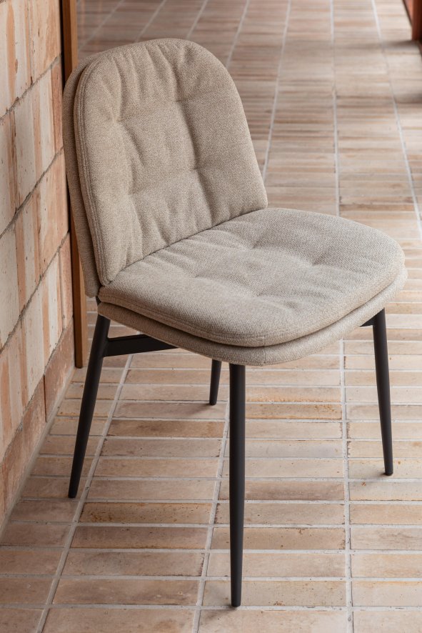 Gallery image for position 2