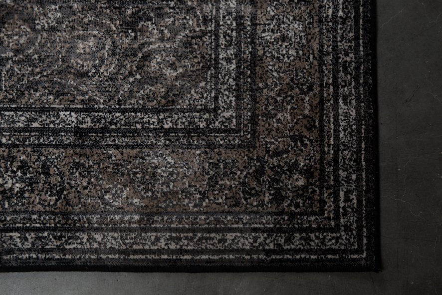 Gallery image for position 3