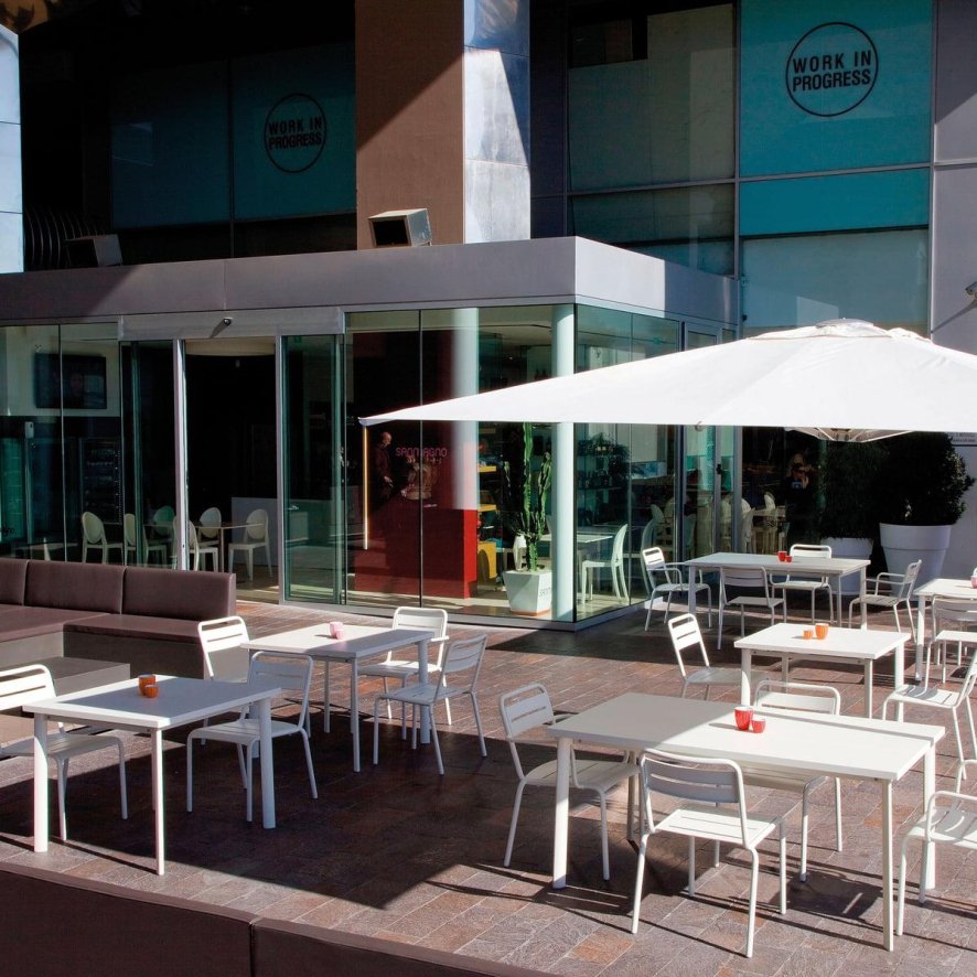 Gallery image for position 4