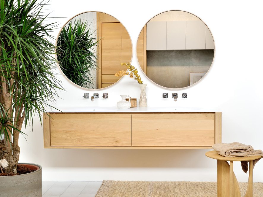 Gallery image for position 4